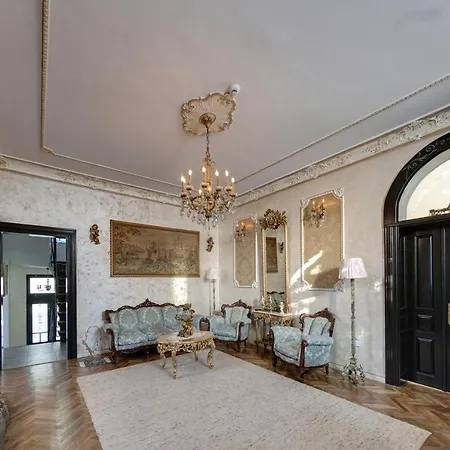 Boutique Anemona 4*