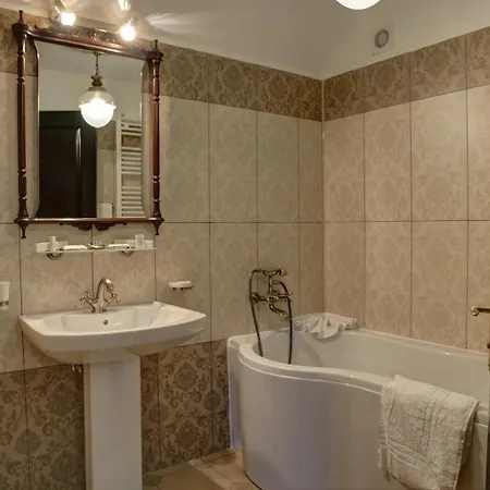 Boutique Anemona 4*